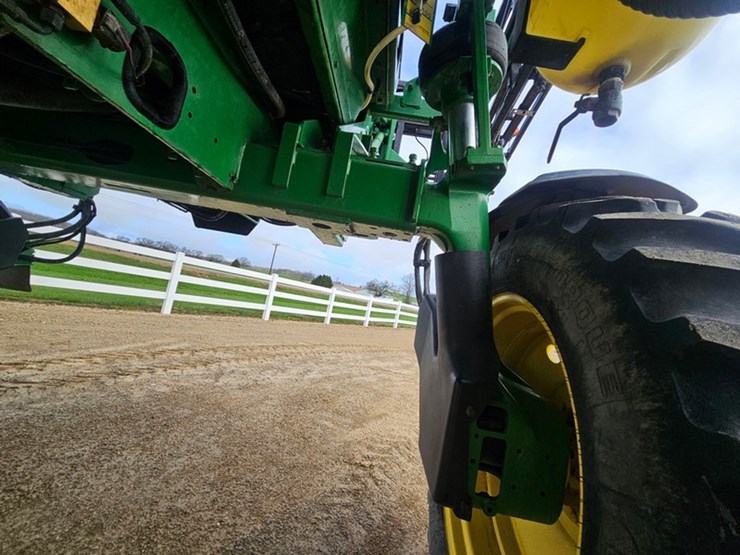 john-deere-4700-image-70