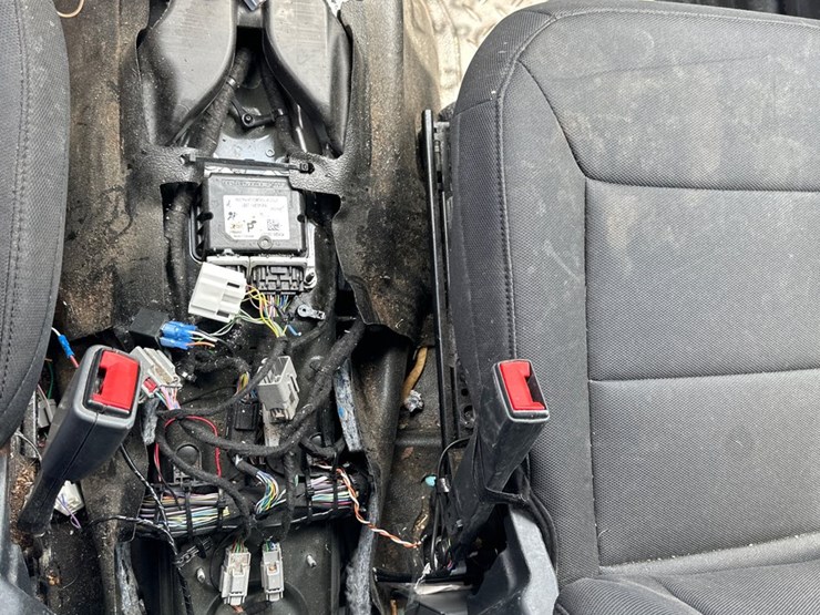 #41-•-2020-ford-interceptor-suv-image-31