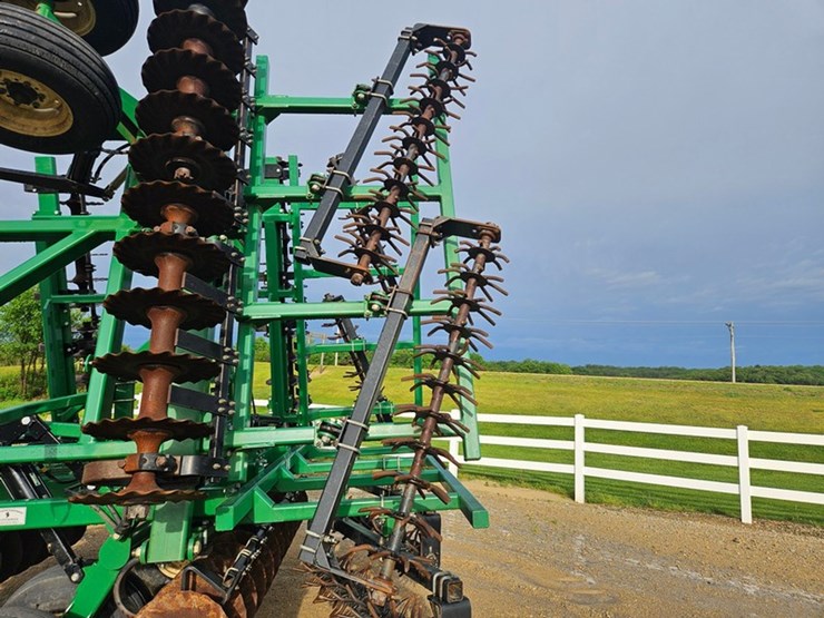 great-plains-3000-image-28