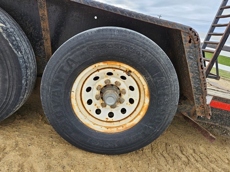 #5066-•-millennium-81"-x-18'-tandem-axle-trailer-image-20