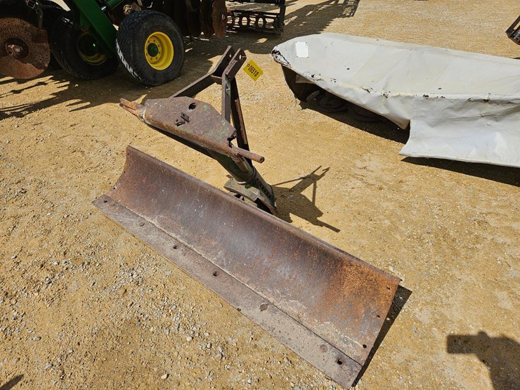 john-deere-80-image-16
