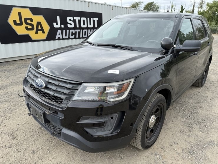 2018-ford-explorer-image-1