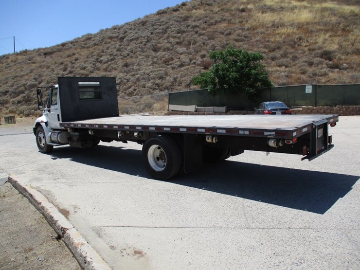 2010-international-durastar-4300-image-4