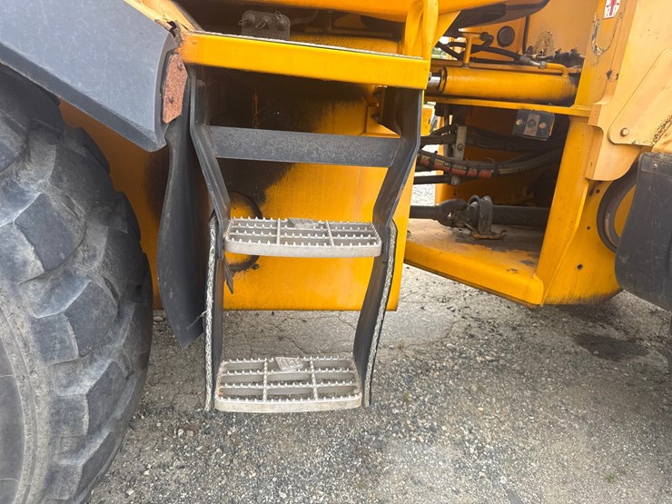 2007-jcb-436-image-33