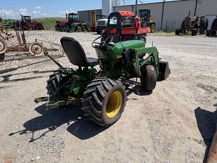 1984-john-deere-650-image-16