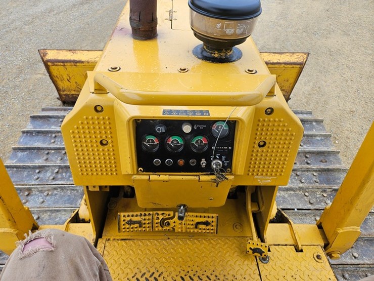 deere-550g-lgp-image-37