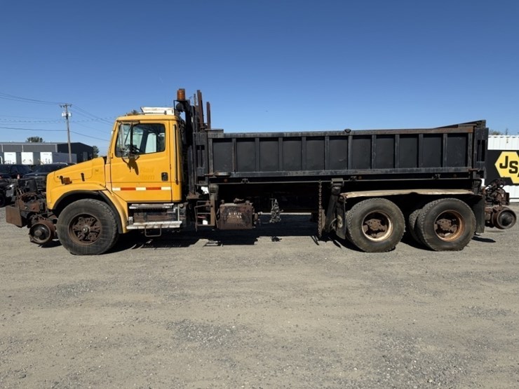1994-freightliner-fl80-image-7