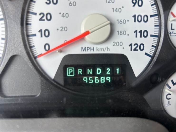 2006-dodge-ram-2500-image-27