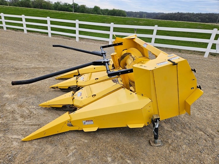 new-holland-3pn-image-2