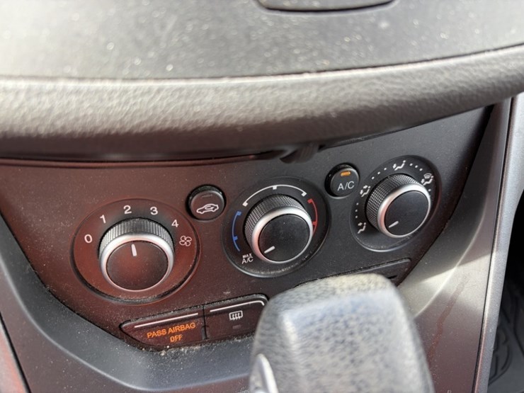 2015-ford-escape-image-29