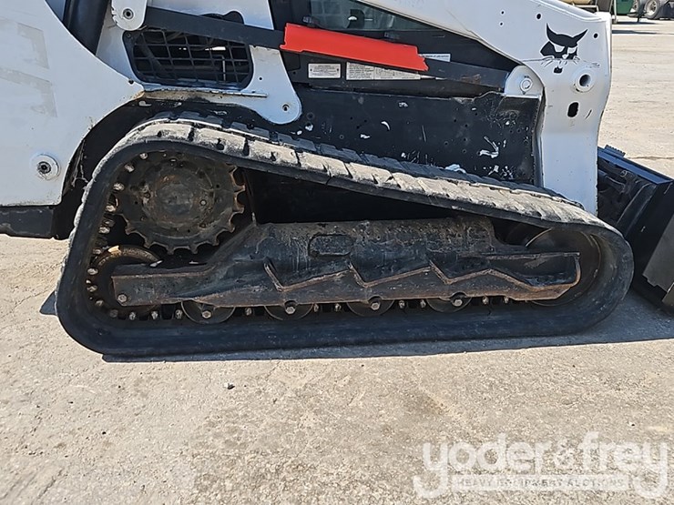 2018-bobcat-t750-image-8