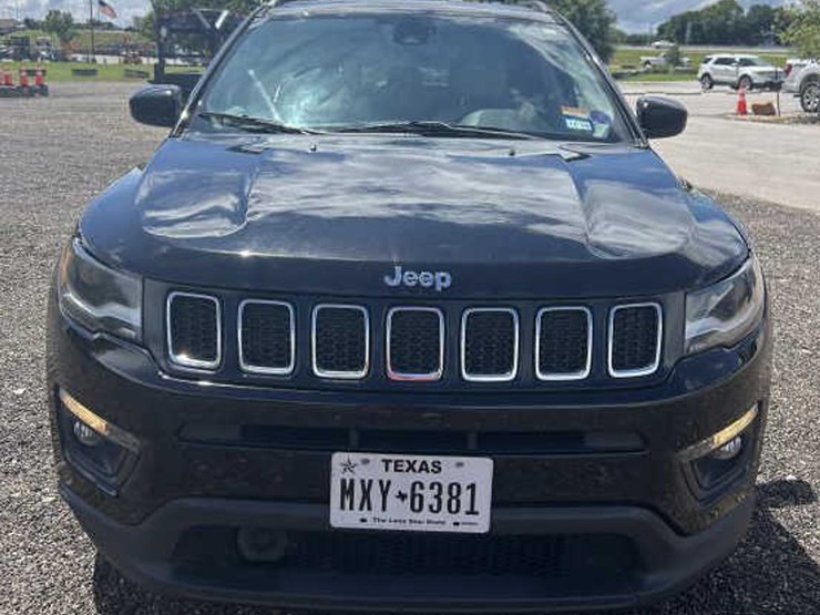 2018-jeep-compass-image-2