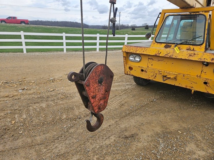 #5087-•-crane-truck-image-9