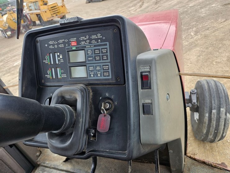 case-ih-7130-image-33