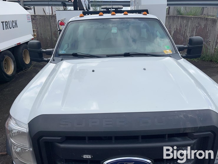 2015-ford-f550-image-14