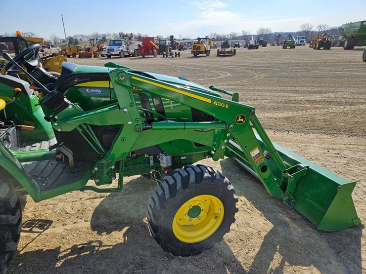 john-deere-4052m-image-20