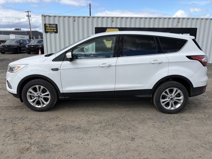 2017-ford-escape-image-7