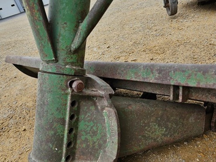 john-deere-80-image-12