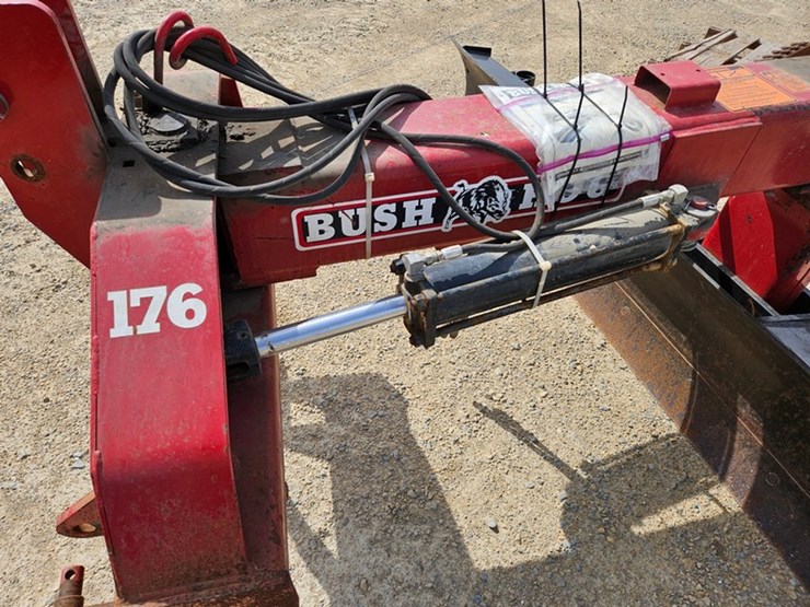 bush-hog-176-10-image-12