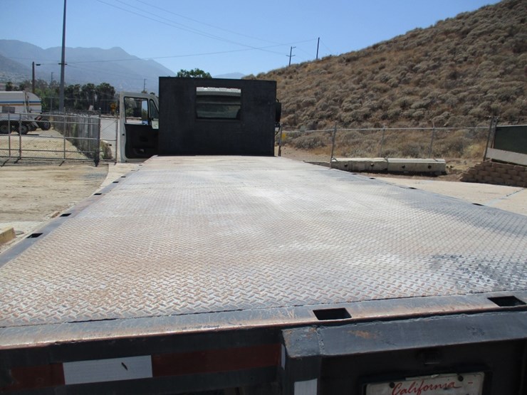 2010-international-durastar-4300-image-15