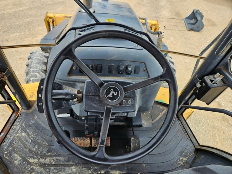 deere-310sj-image-36