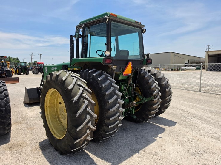 1981-john-deere-4440-image-17