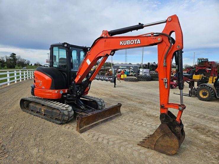 2020-kubota-u55-image-7