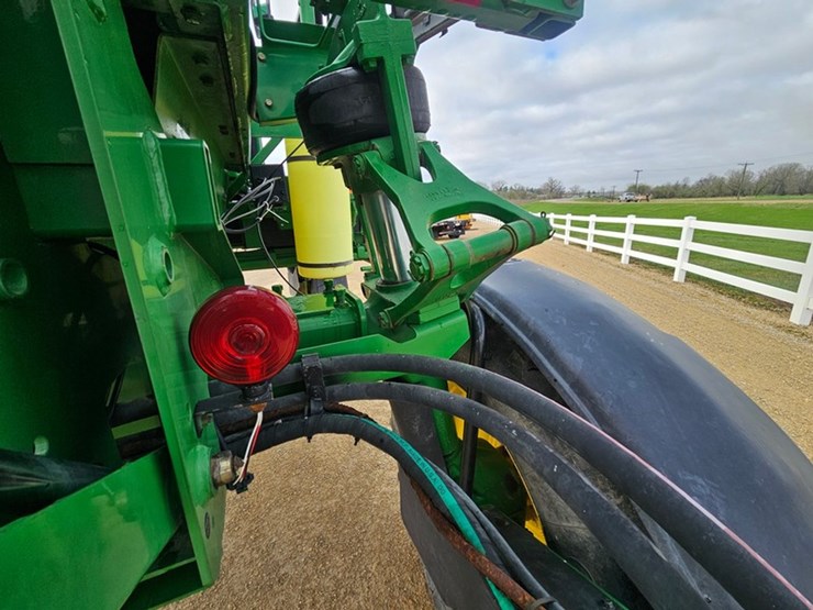 john-deere-4700-image-65