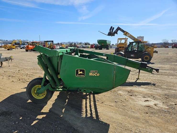 john-deere-820-image-6