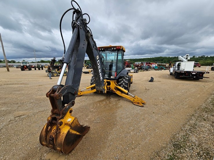 deere-310sj-image-5