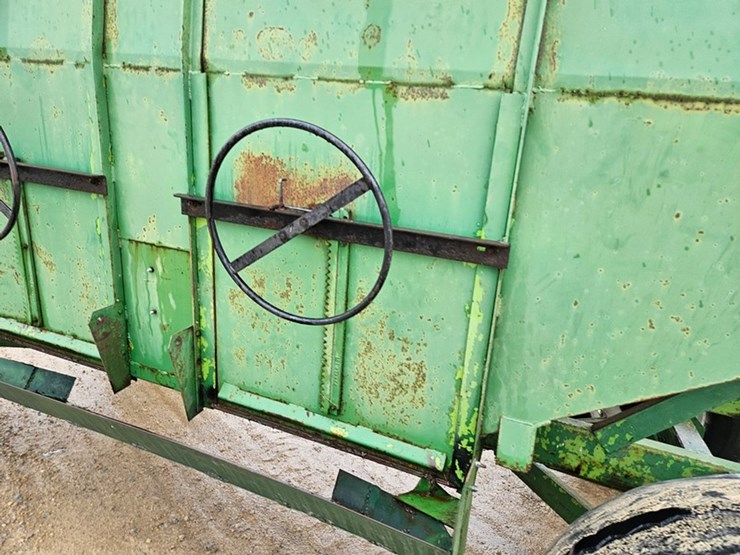 #5173-•-parker-gravity-wagon-&-gear-image-12