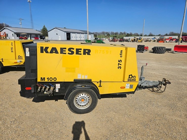 2015-kaeser-m100-image-6