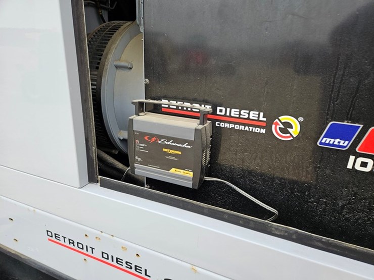#5177-•-tramont-100-kw-towable-generator-image-20
