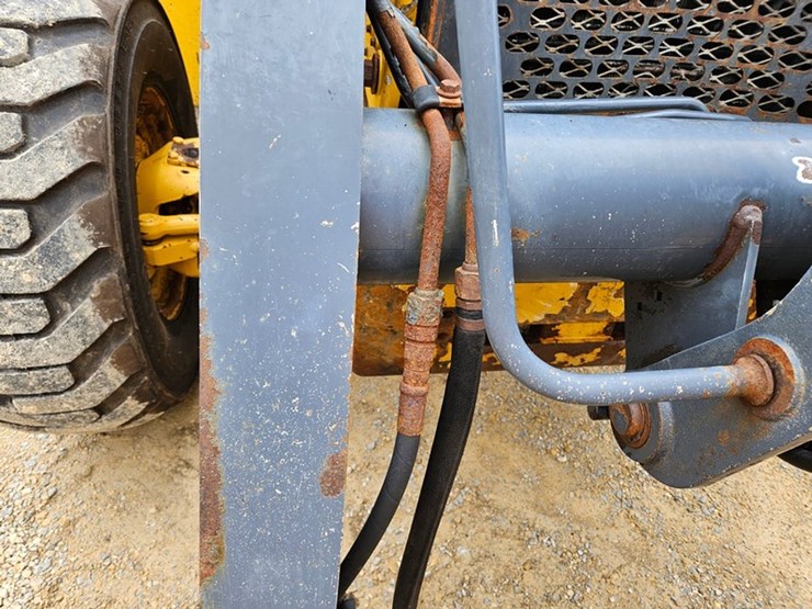 deere-310sj-image-29