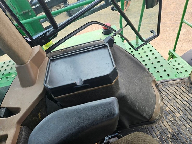 john-deere-4700-image-73
