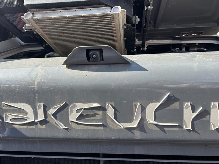 2024-takeuchi-tl10v2-image-9