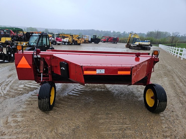 new-holland-1465-image-4