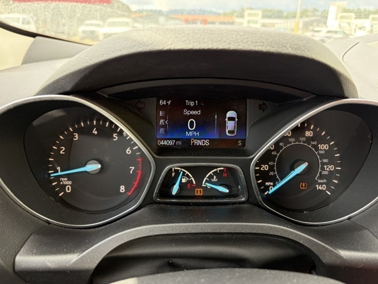 2017-ford-escape-image-26