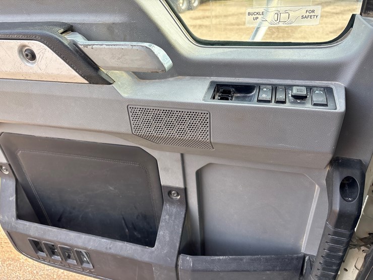 2019-mack-granite-104fr-image-28