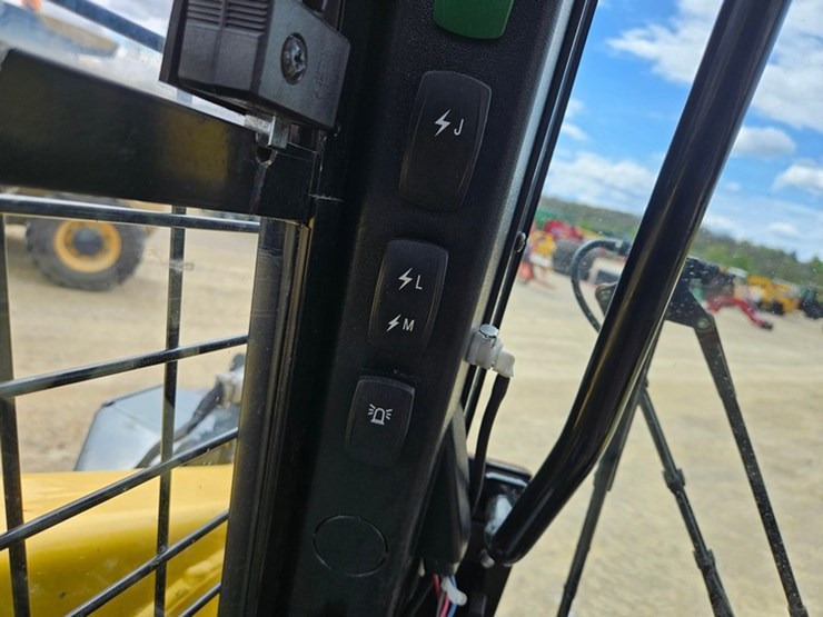 2019-wacker-neuson-sw28-image-36