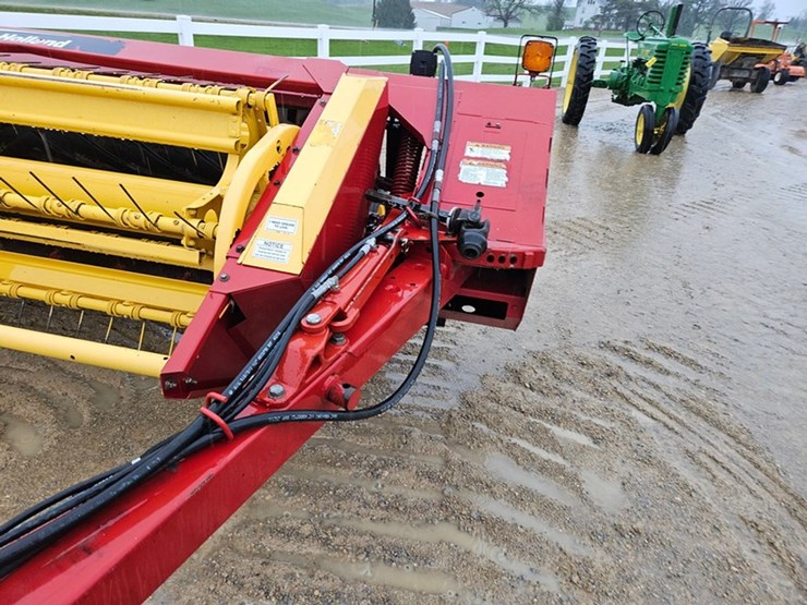 new-holland-1465-image-12