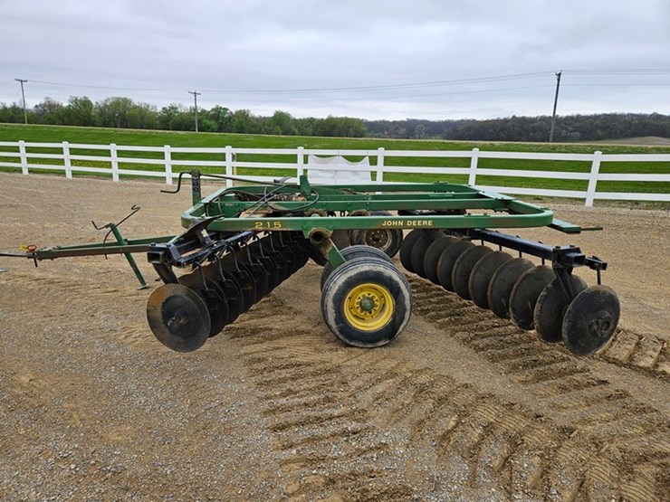 john-deere-215-image-2