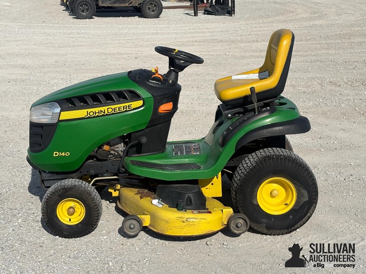 john-deere-d140-image-8