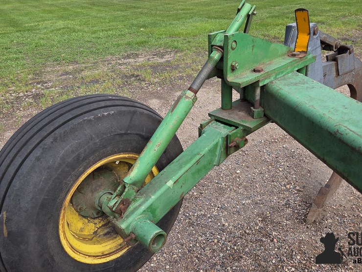john-deere-910-image-19