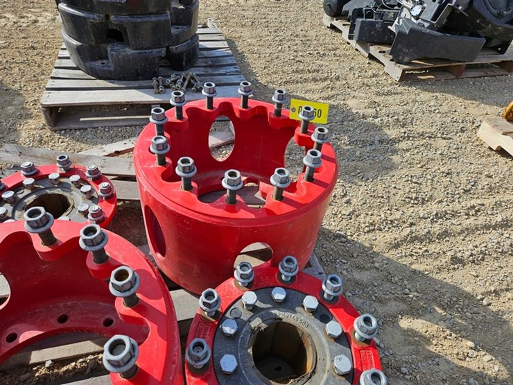 #5060-•-case/ih-dual-wheel-hubs-&-spacers-image-8