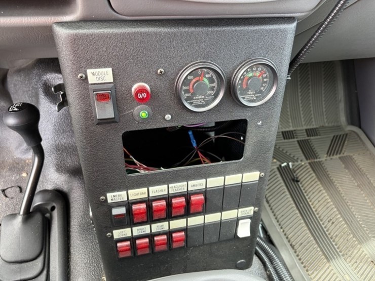2003-ford-f350-image-36