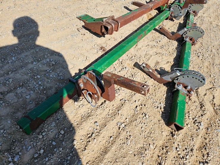 john-deere-12-image-4