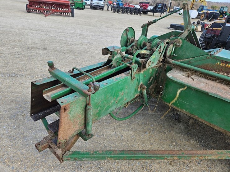 john-deere-24t-image-26