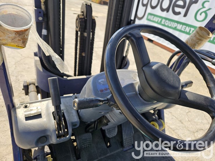 komatsu-fg25st-12-image-17