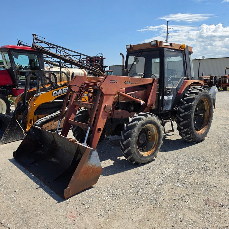 1988 CASE IH 885